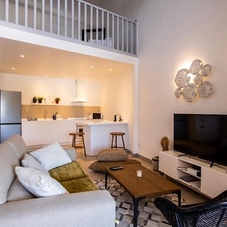 Stunning New Apartment With View Of Orient Bay Quarter of Orleans Ngoại thất bức ảnh